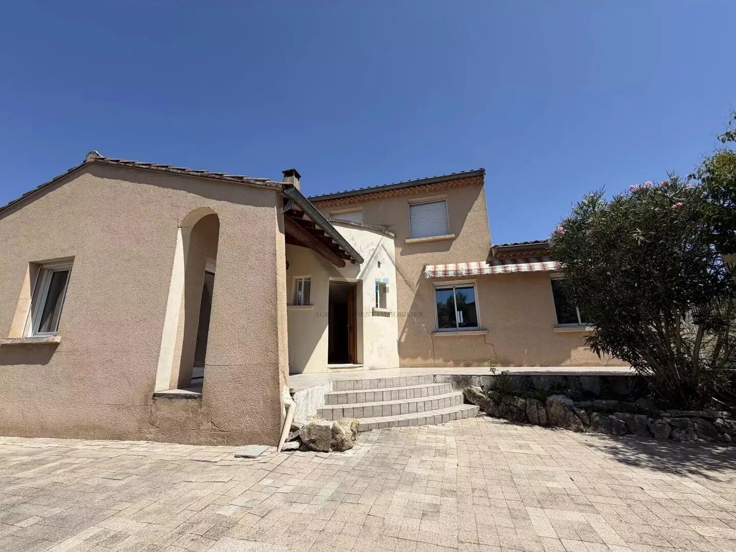 Maison à louer, 152m², Montélimar