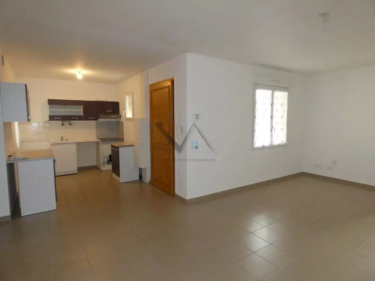 Appartement à louer, 68m², Châteauneuf-du-Rhône
