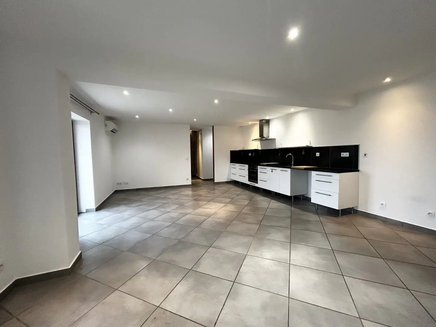 Appartement à louer, 100m², Montbrison