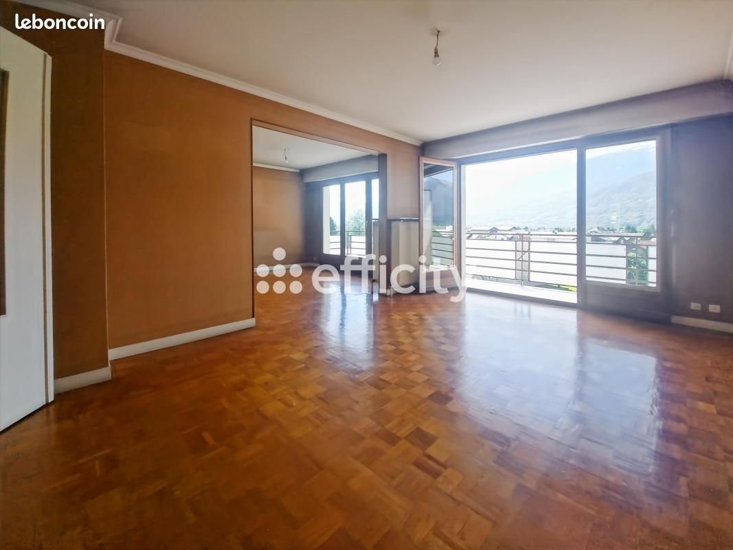 Appartement à vendre, 85m², Marignier