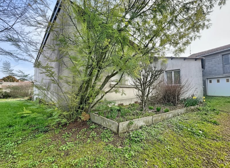 Maison à vendre, 125m², Sainte-Verge