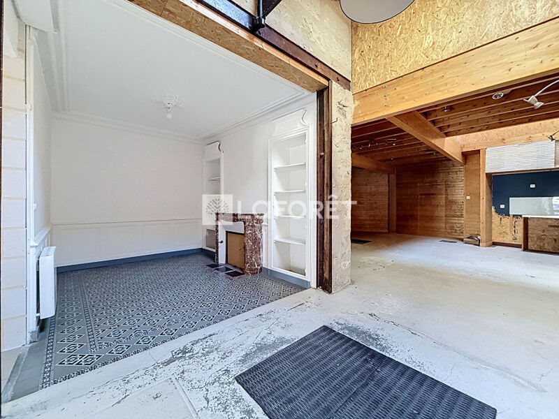 Maison à vendre, 227m², Doué-en-Anjou
