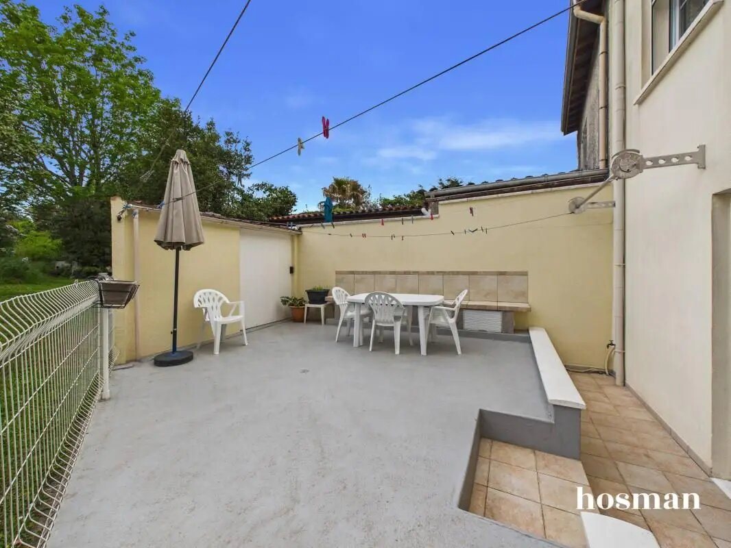 Maison à vendre, 114m², Carbon-Blanc