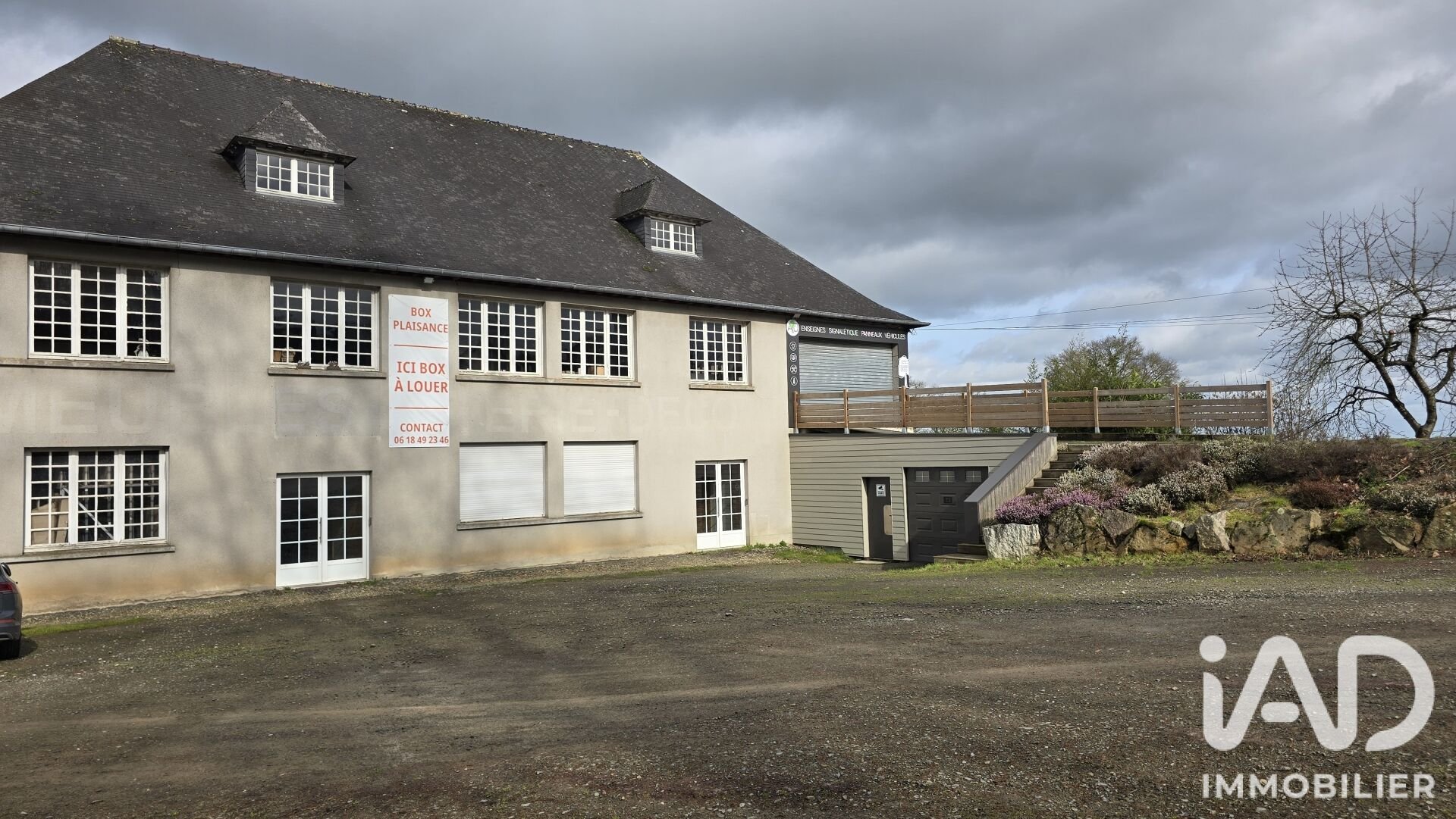 Maison à vendre, 950m², Saint-Aubin-du-Cormier