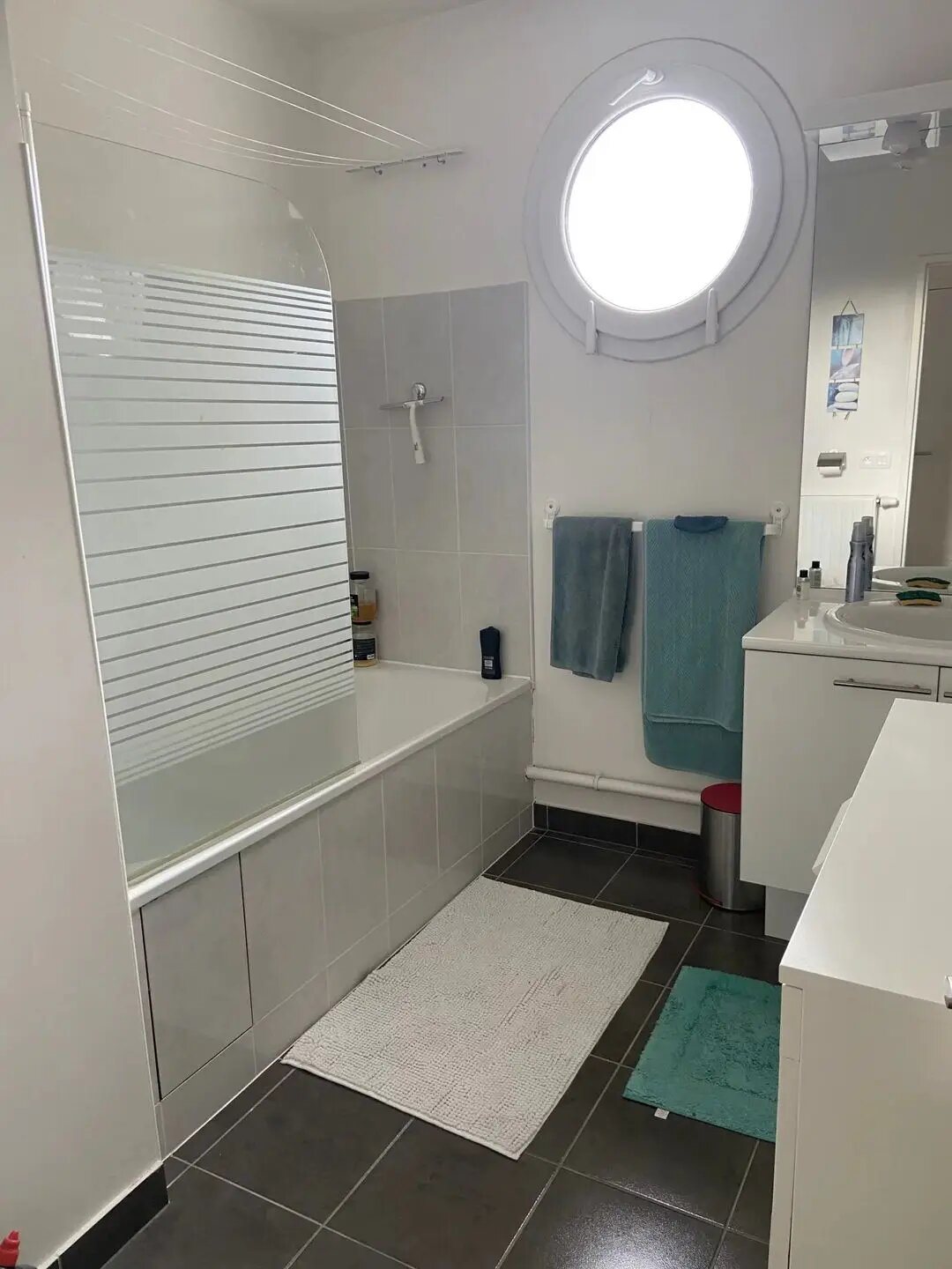 Appartement à louer, 43m², Saint-Rémy-l'Honoré