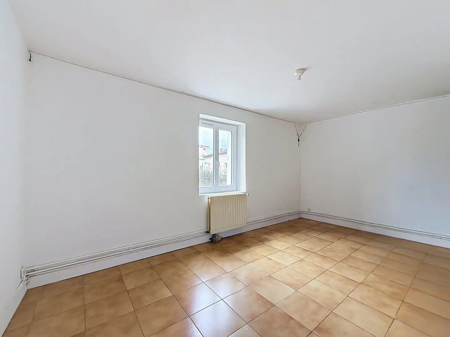 Appartement à louer, 43m², Cailloux-sur-Fontaines