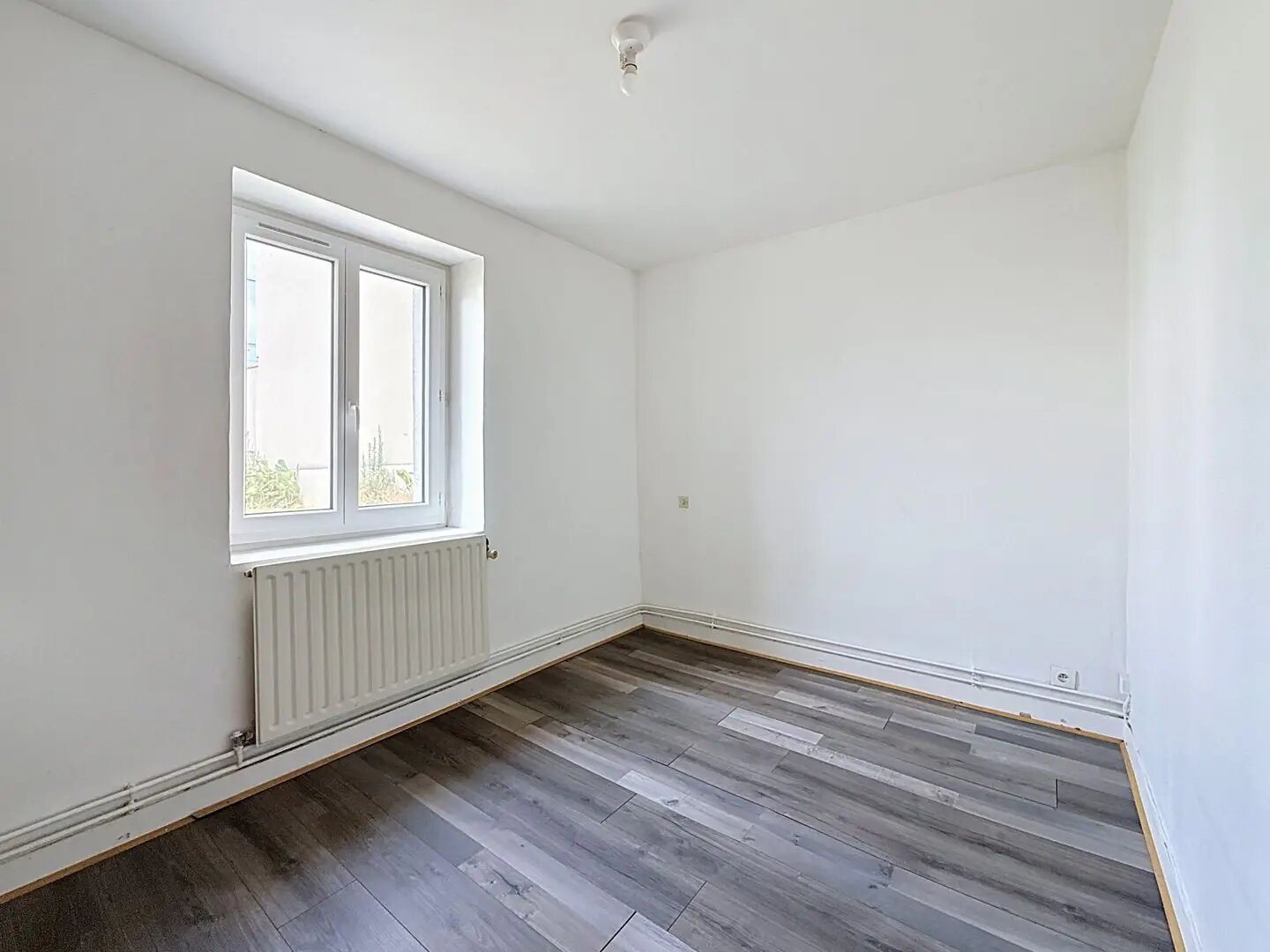 Appartement à louer, 43m², Cailloux-sur-Fontaines