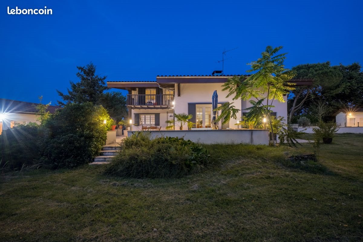 Maison à vendre, 225m², Villette-d'Anthon