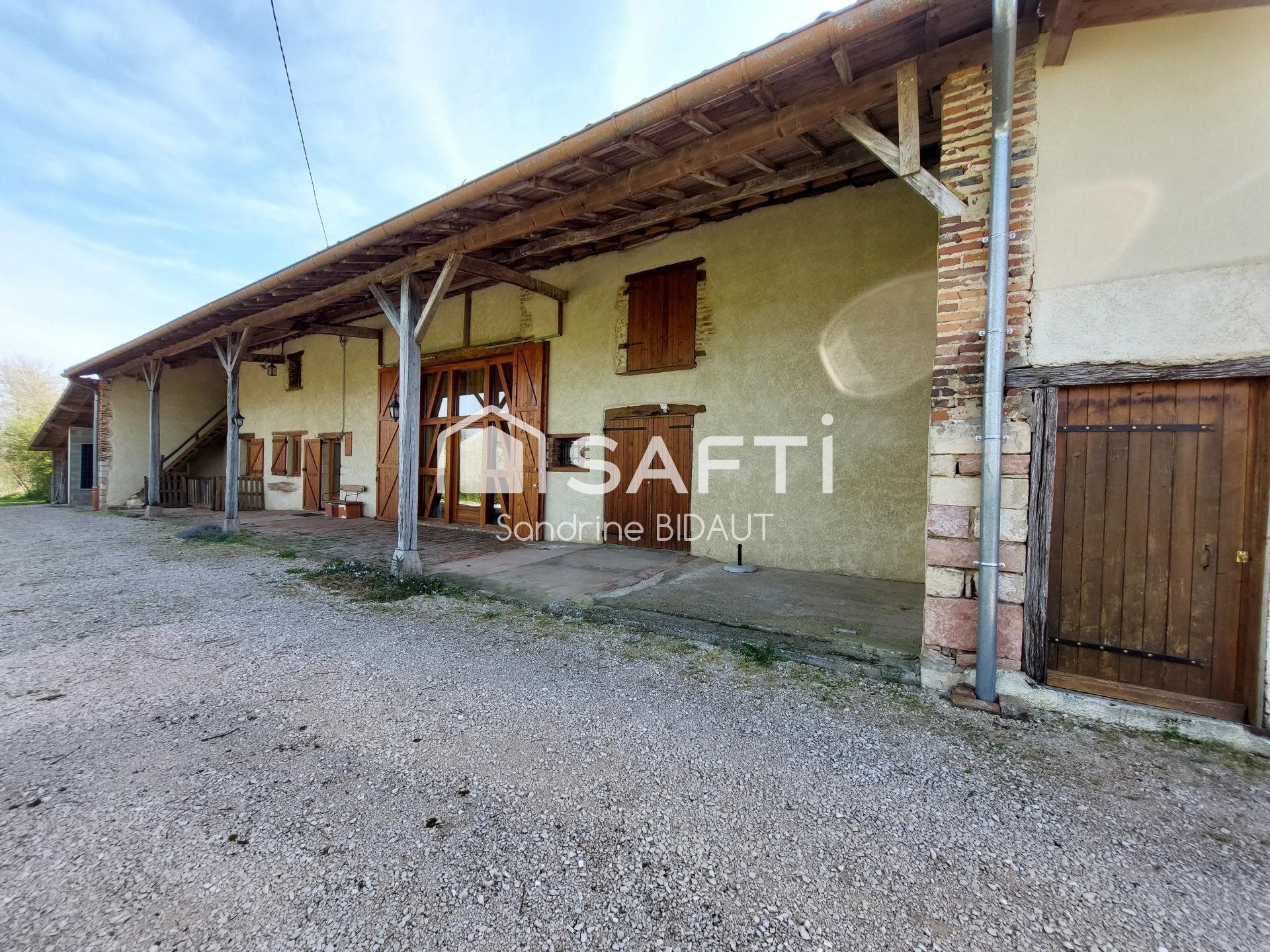 Maison à vendre, 163m², Saint-Trivier-de-Courtes