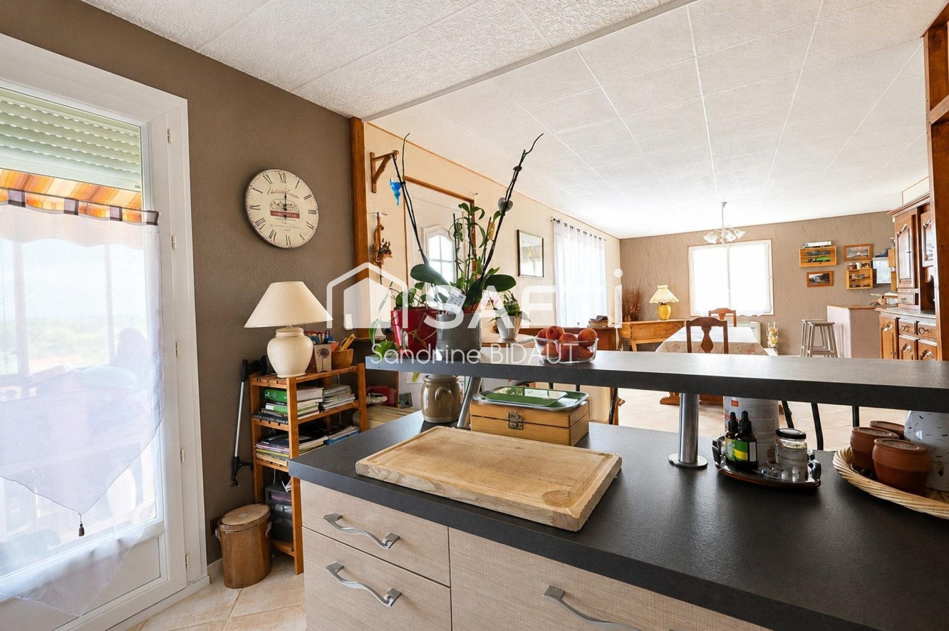Maison à vendre, 86m², Fleurville