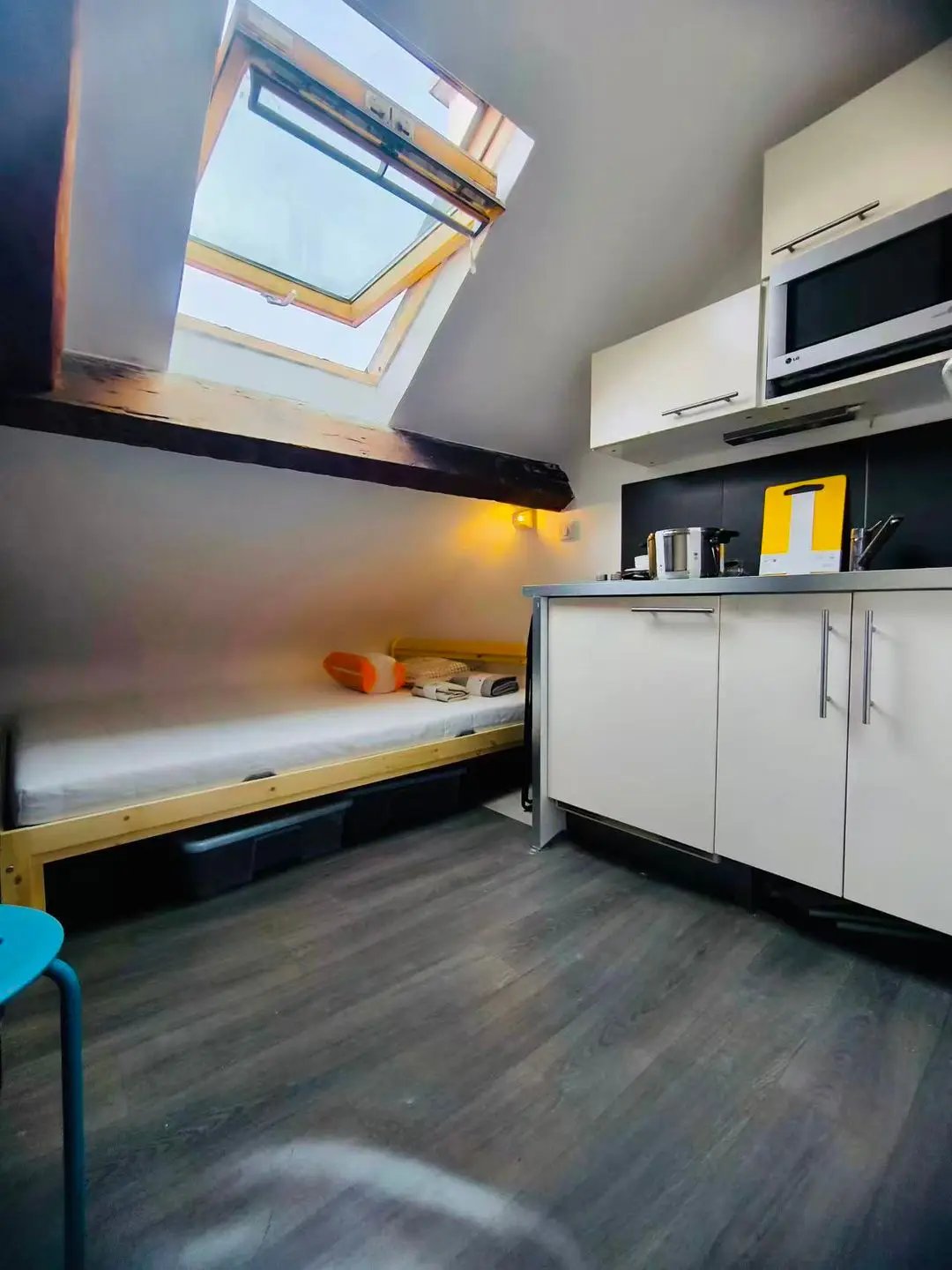 Appartement à louer, 10m², Paris 15ème
