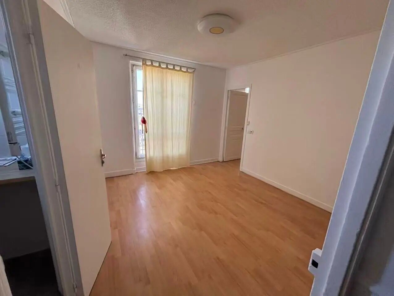 Appartement à louer, 29m², Paris 19ème