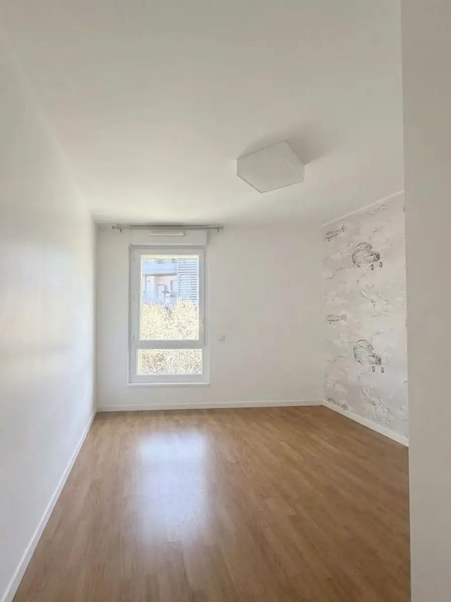 Appartement à louer, 61m², Issy-les-Moulineaux