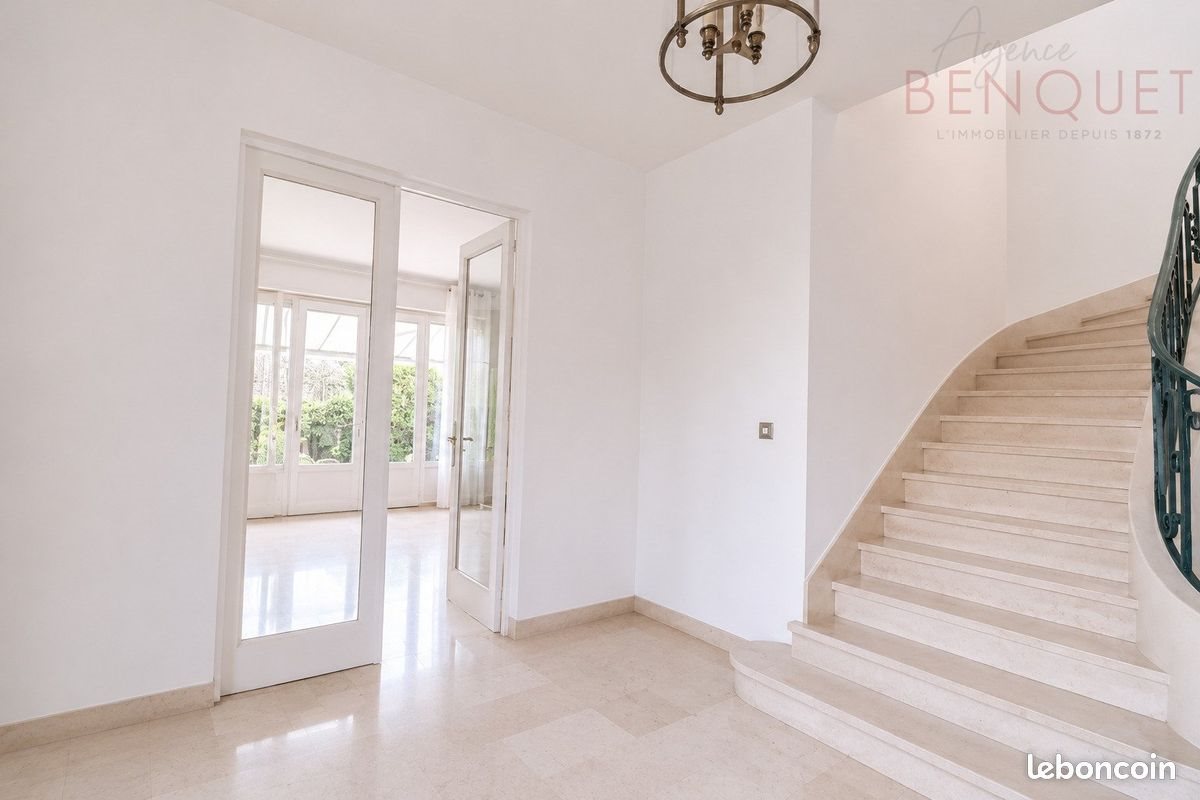 Maison à louer, 265m², Biarritz
