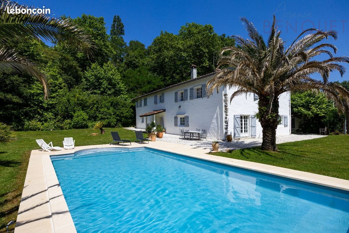 Maison à vendre, 310m², Saint-Martin-de-Seignanx