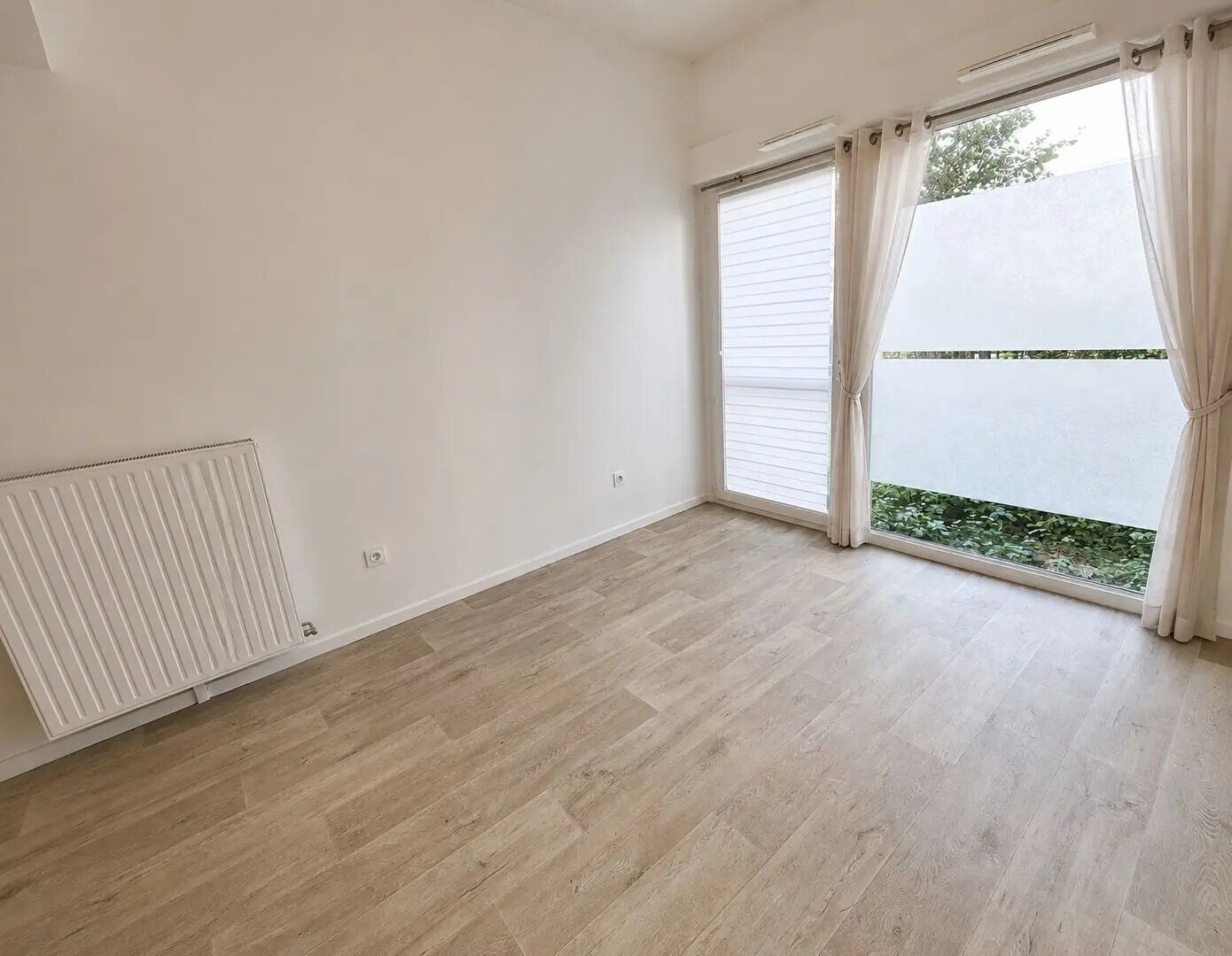Appartement à louer, 26m², Évry-Courcouronnes