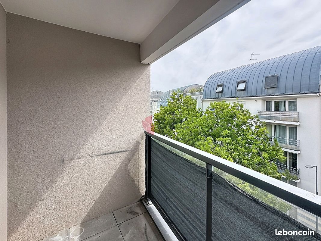 Appartement à louer, 39m², Cergy