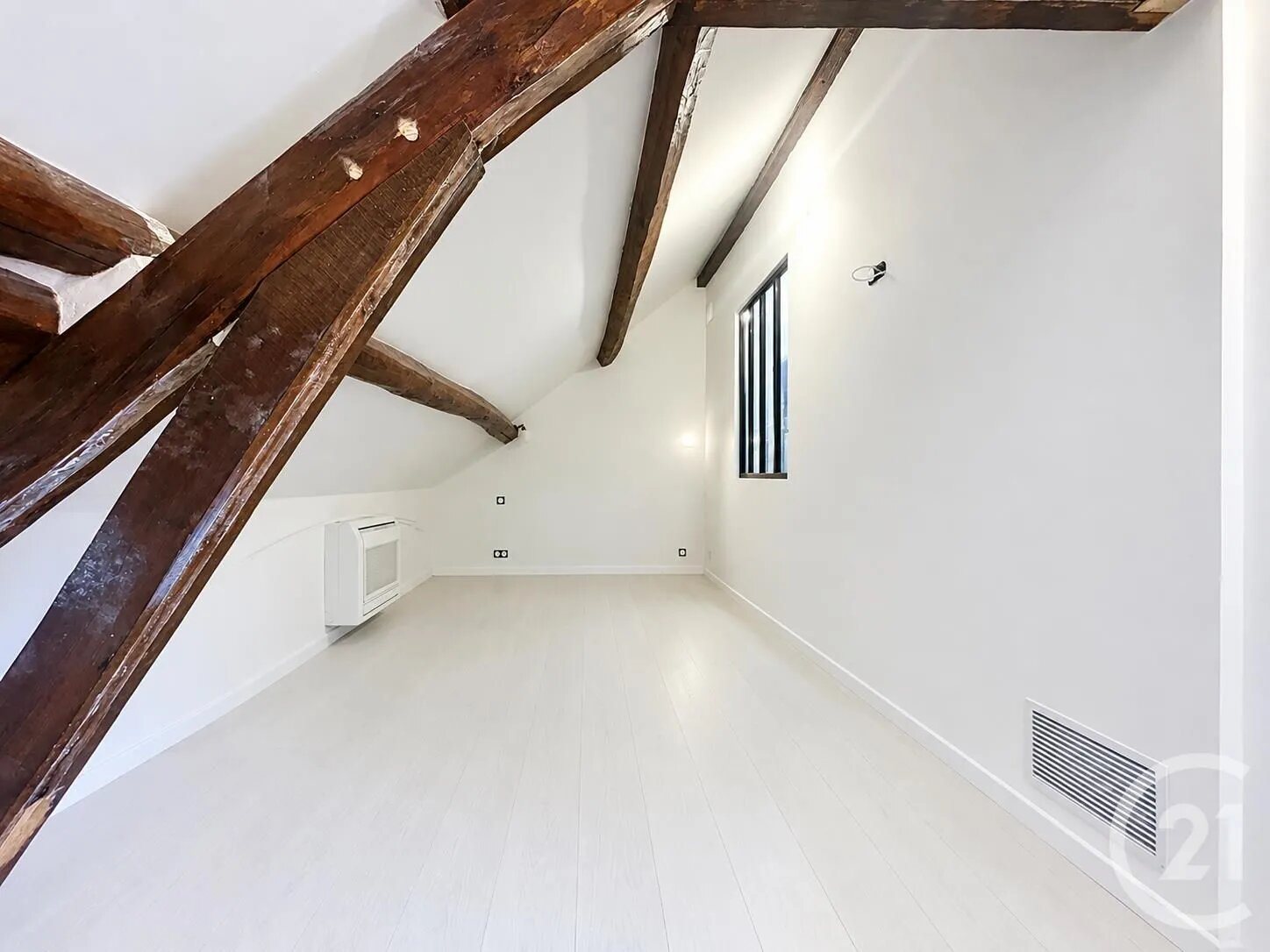 Maison à vendre, 168m², Sours