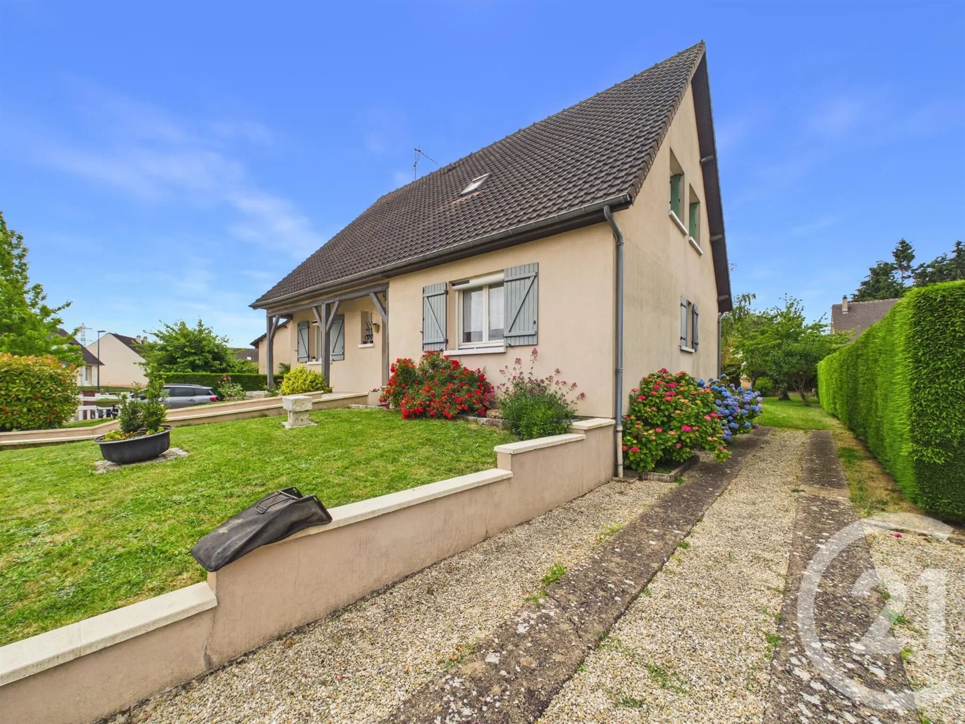 Maison à vendre, 147m², Luisant