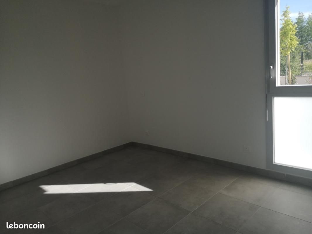 Appartement à louer, 61m², Frouzins