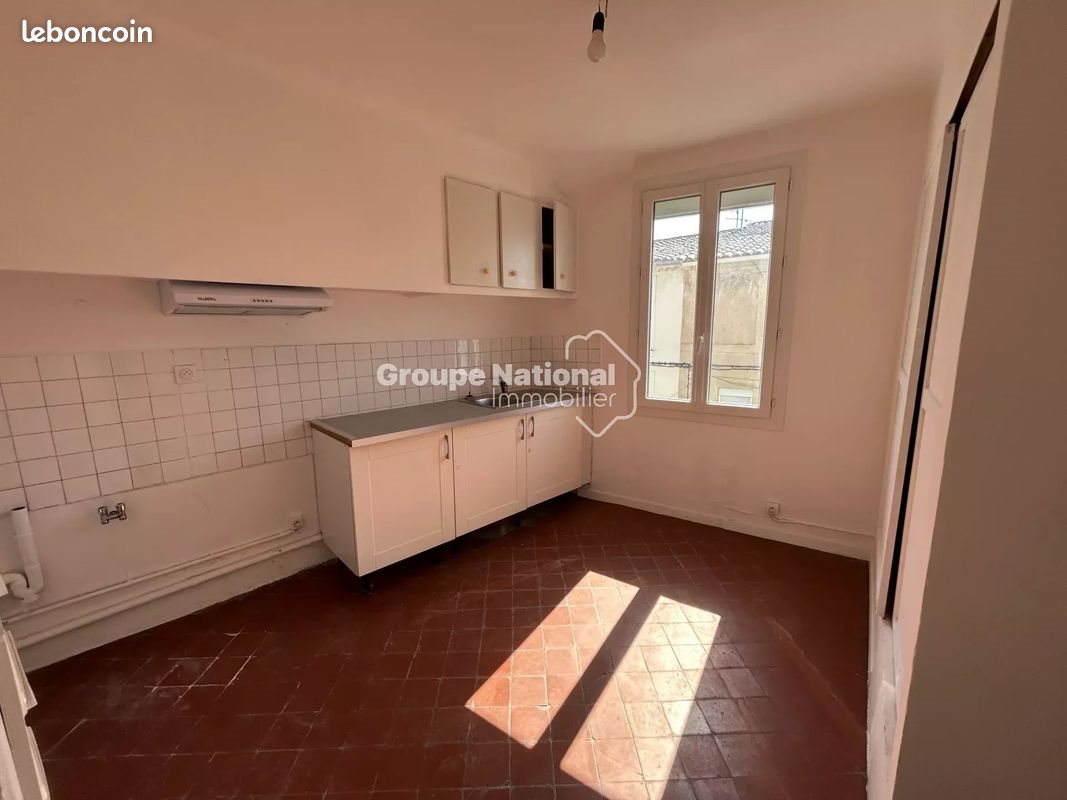 Appartement à louer, 77m², Istres