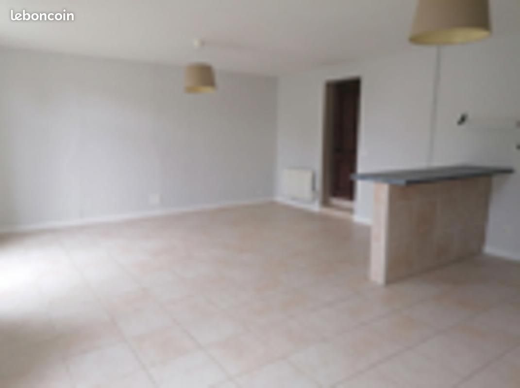 Maison à louer, 79m², Pugnac