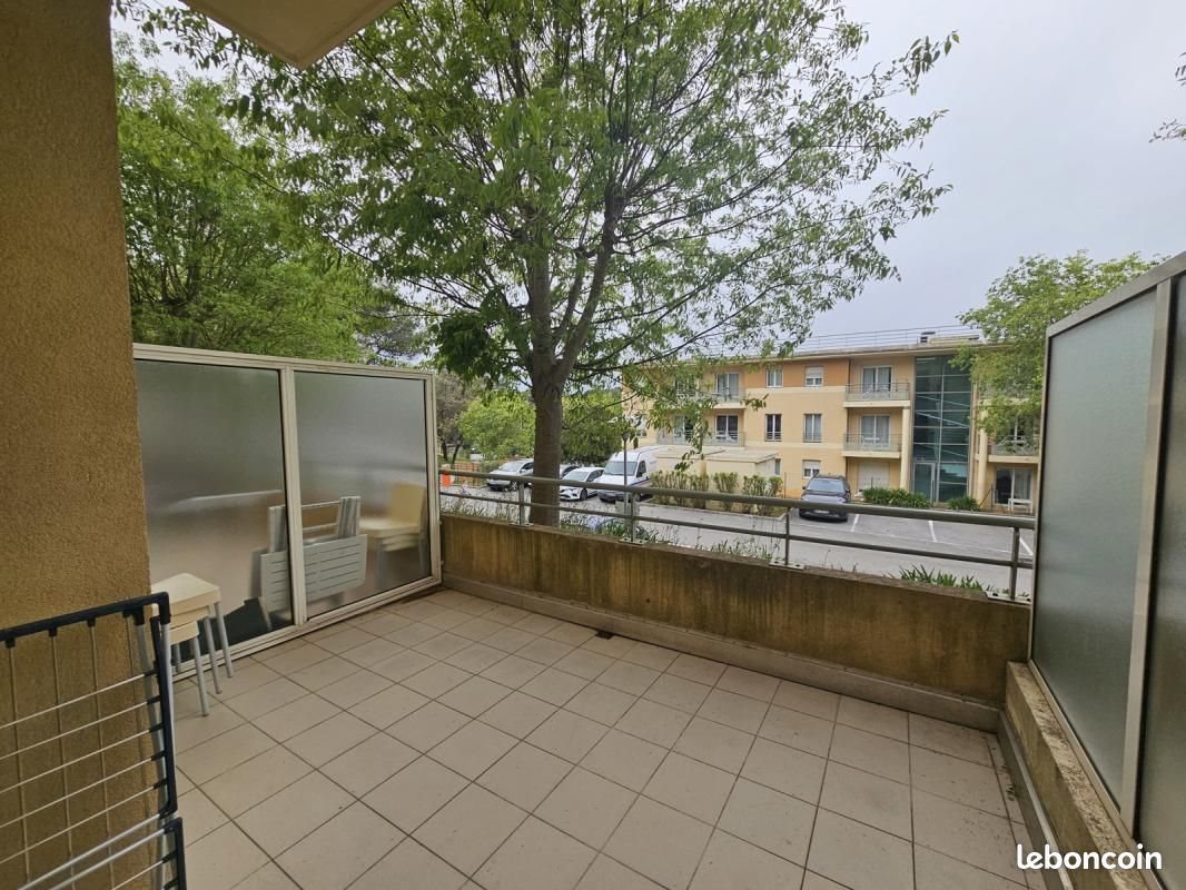 Appartement à louer, 23m², Biot