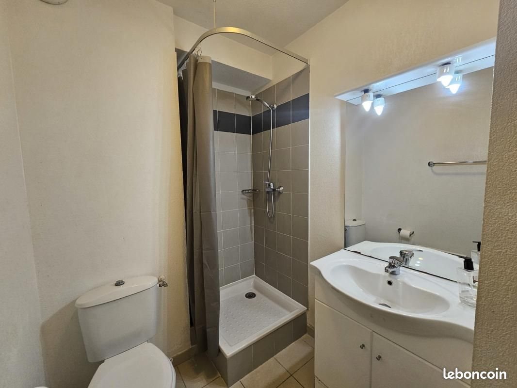 Appartement à louer, 23m², Biot