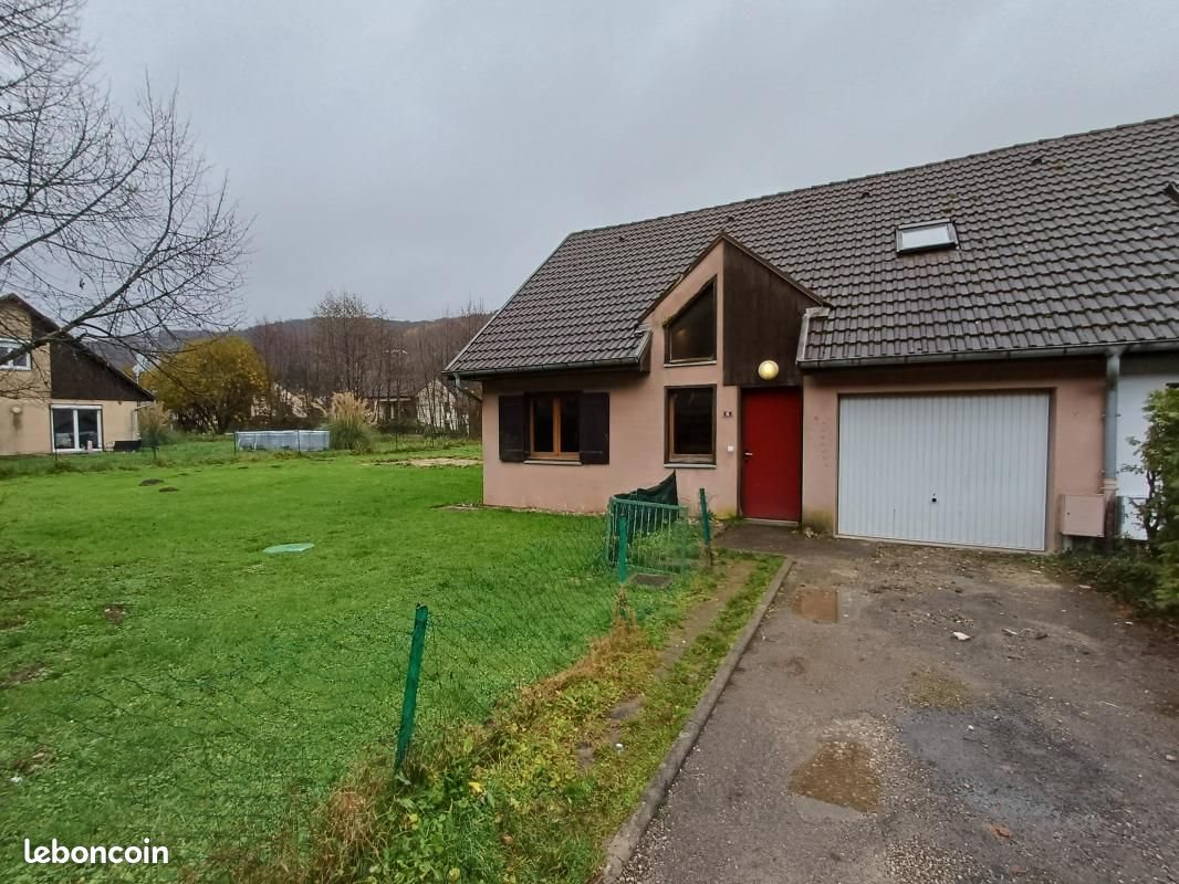 Maison à vendre, 92m², Raddon-et-Chapendu
