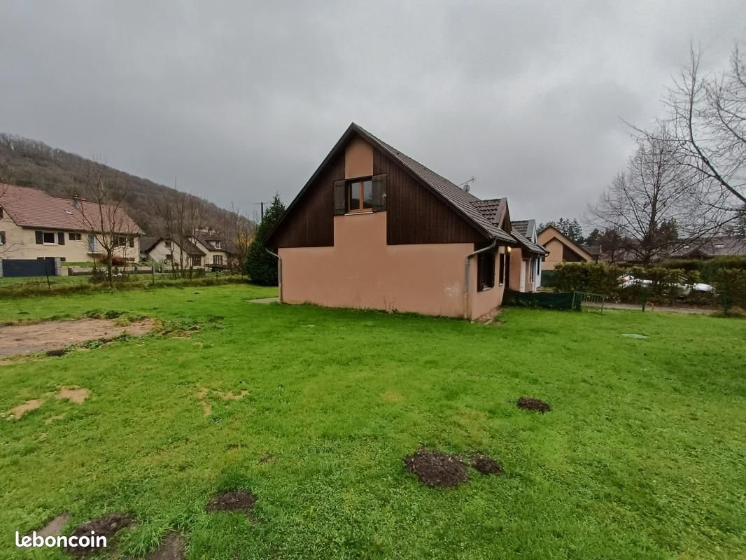 Maison à vendre, 92m², Raddon-et-Chapendu