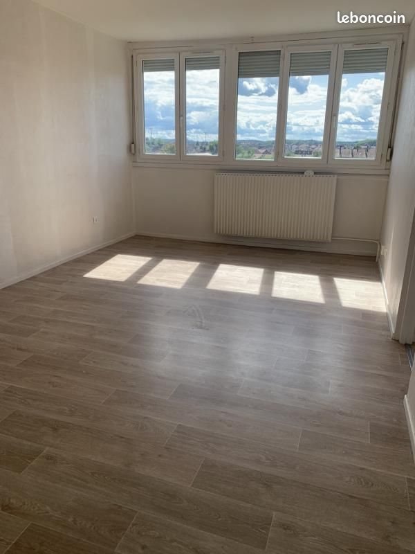 Appartement à louer, 43m², Lure