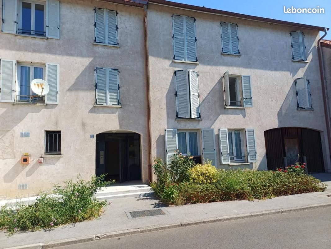 Appartement à louer, 79m², Saint-Loup-sur-Semouse