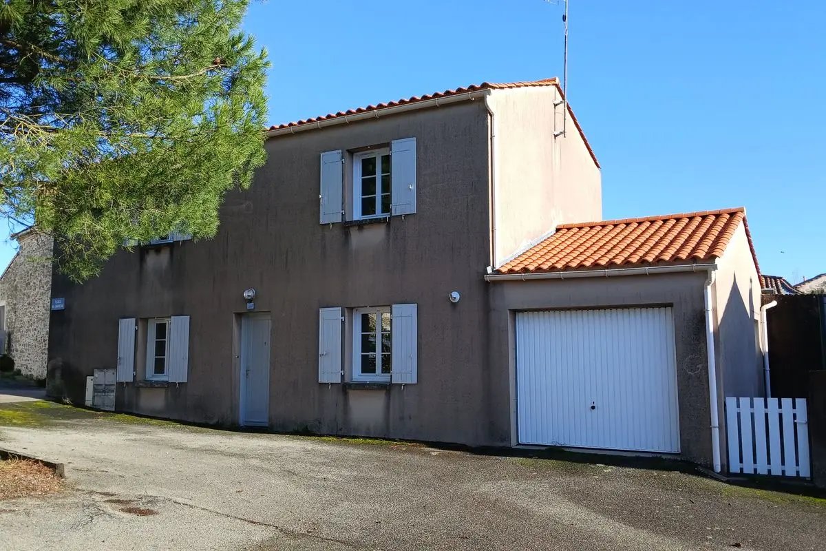Maison à vendre, 79m², Les Pineaux