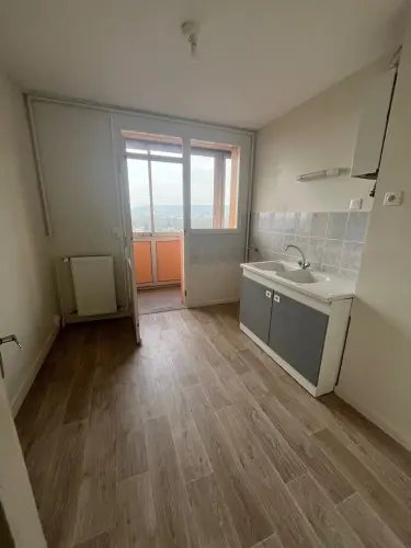 Appartement à louer, 73m², Ecrouves