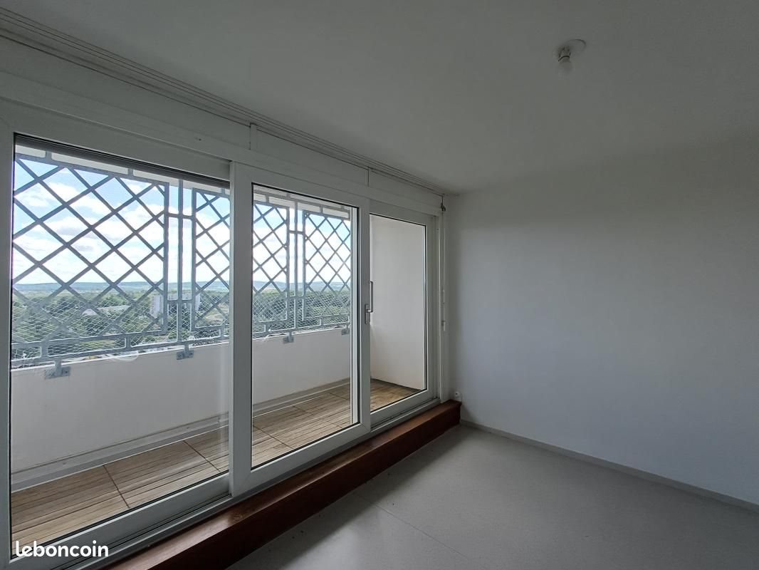 Appartement à louer, 74m², Luxeuil-les-Bains