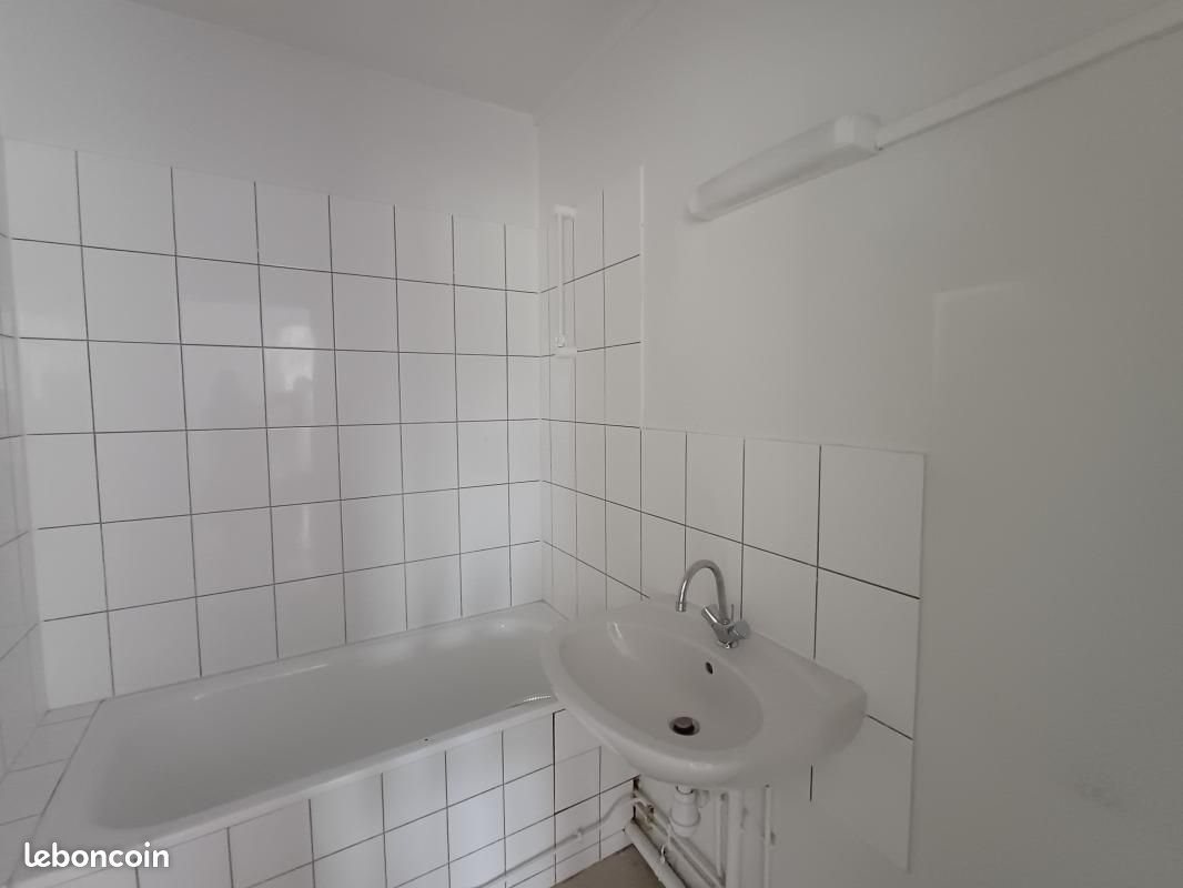 Appartement à louer, 74m², Luxeuil-les-Bains