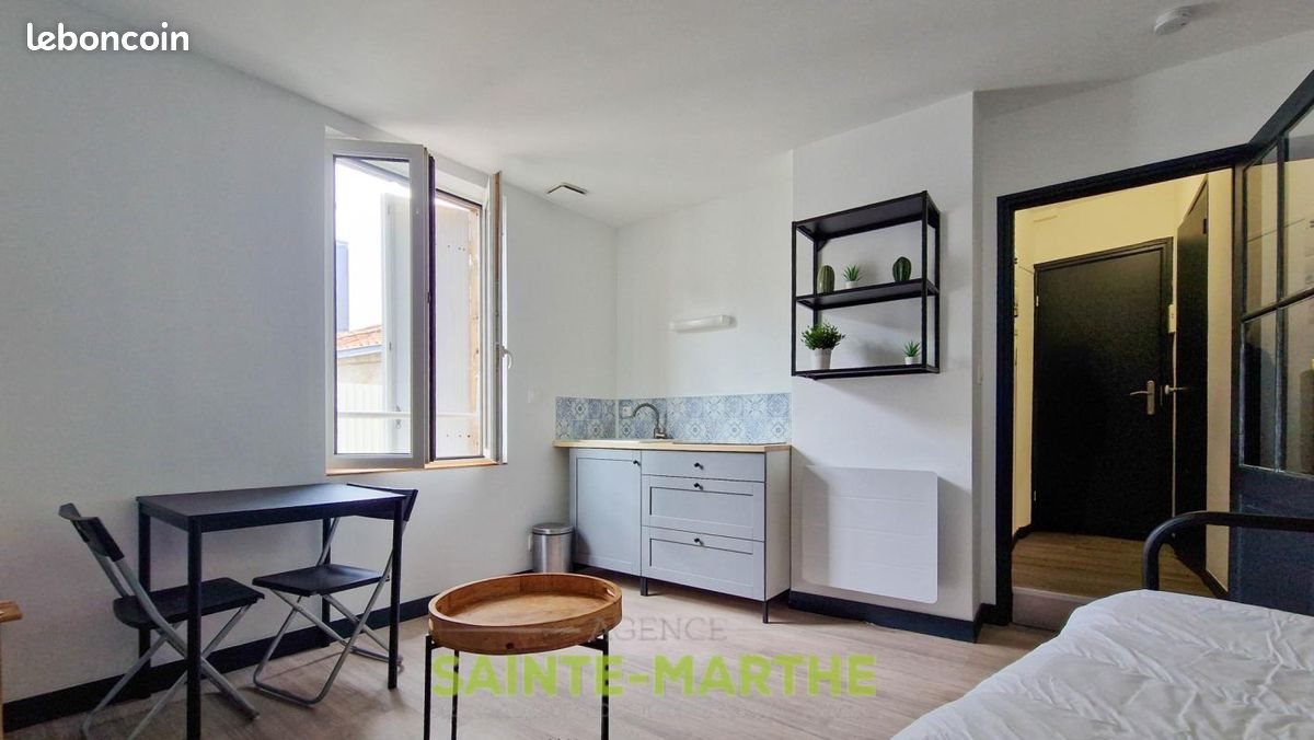 Appartement à louer, 17m², Niort