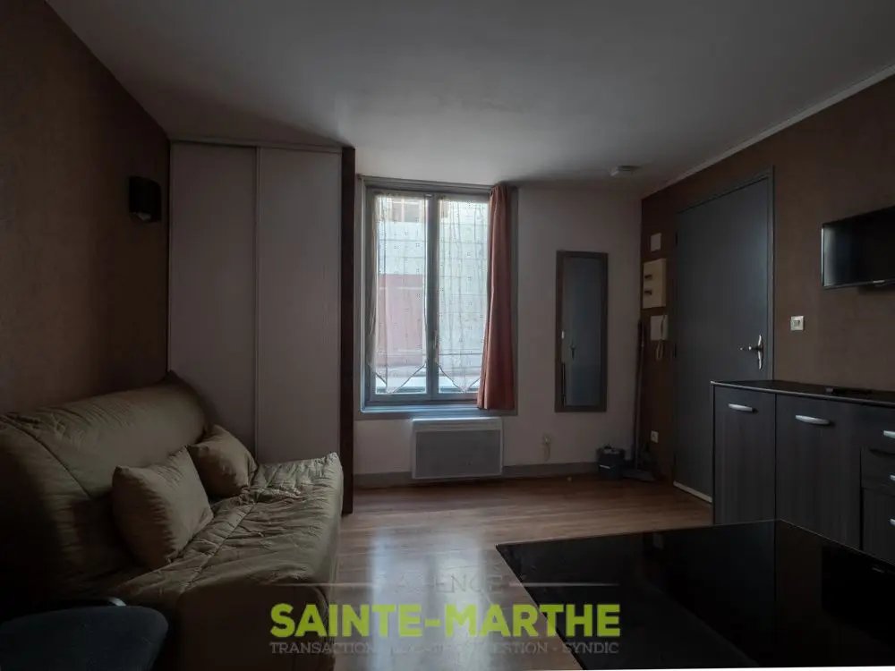 Appartement à louer, 17m², Niort