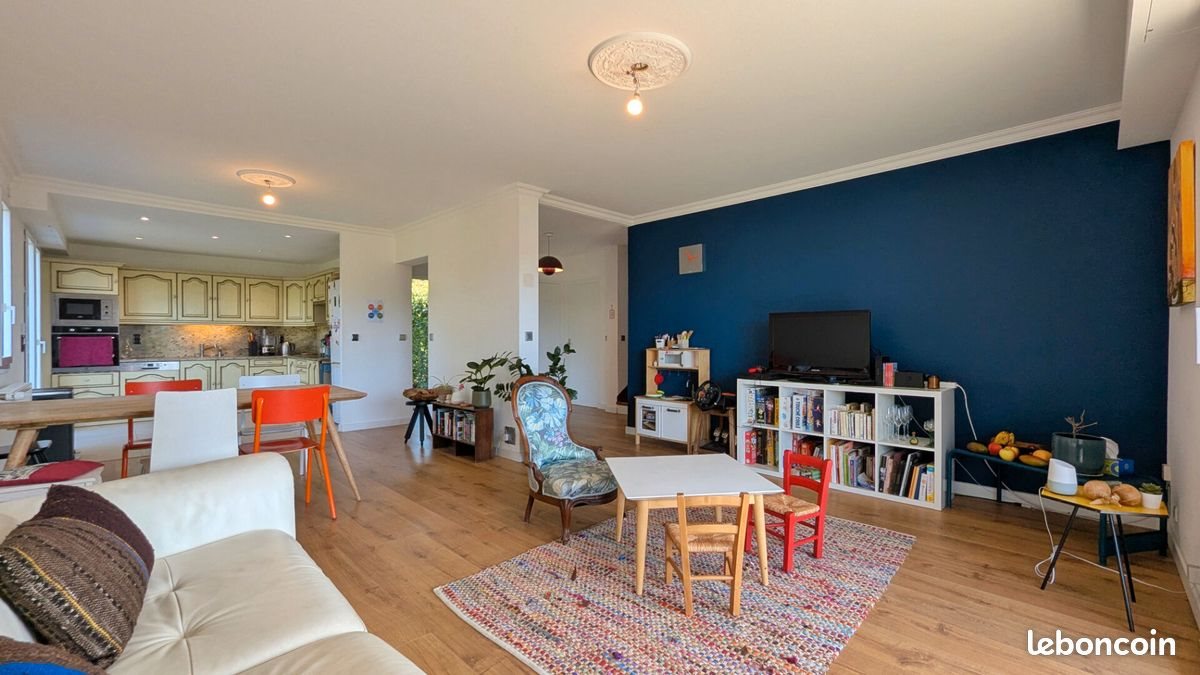Maison à vendre, 112m², Sillingy
