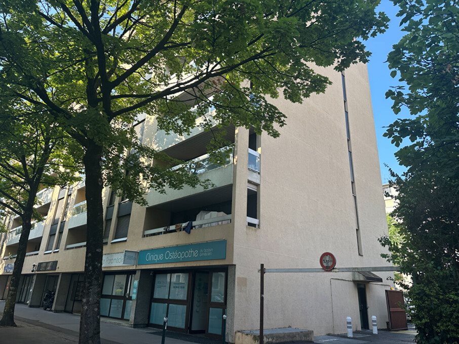 Appartement à louer, 49m², Annecy