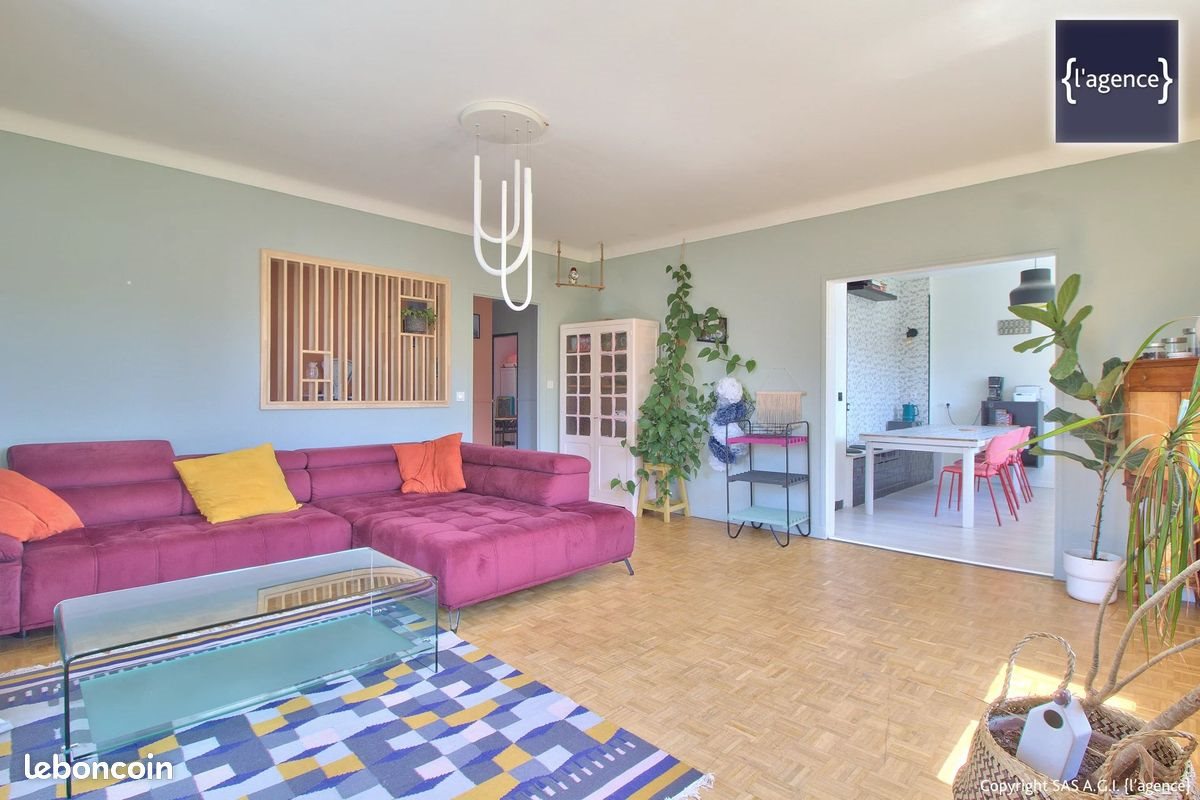 Maison à vendre, 211m², Châtel-Guyon
