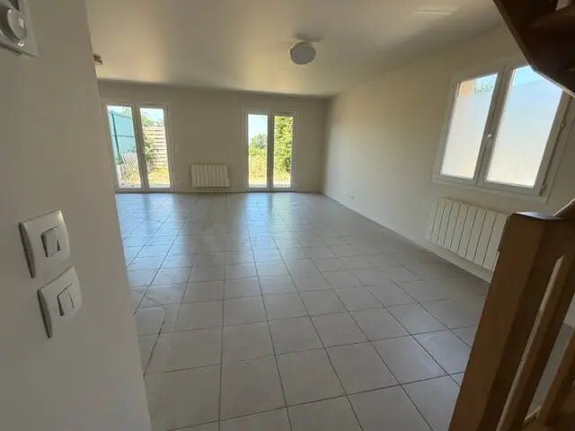 Maison à louer, 91m², Sainte-Consorce