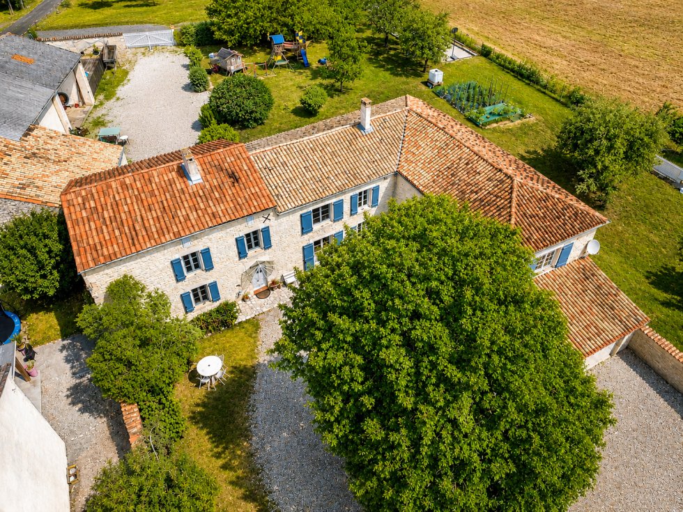 Maison à vendre, 5m², Genac-Bignac