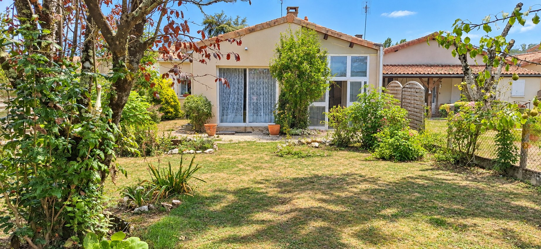 Maison à vendre, 3m², La Rochefoucauld-en-Angoumois