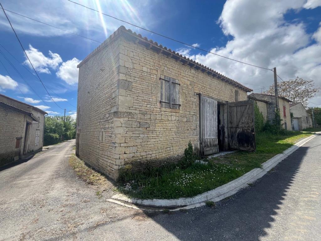Maison à vendre, 76m², Saint-Amant-de-Boixe