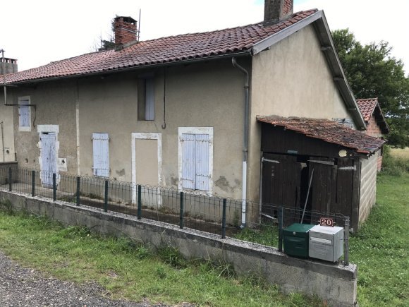 Maison à vendre, 3m², Terres-de-Haute-Charente