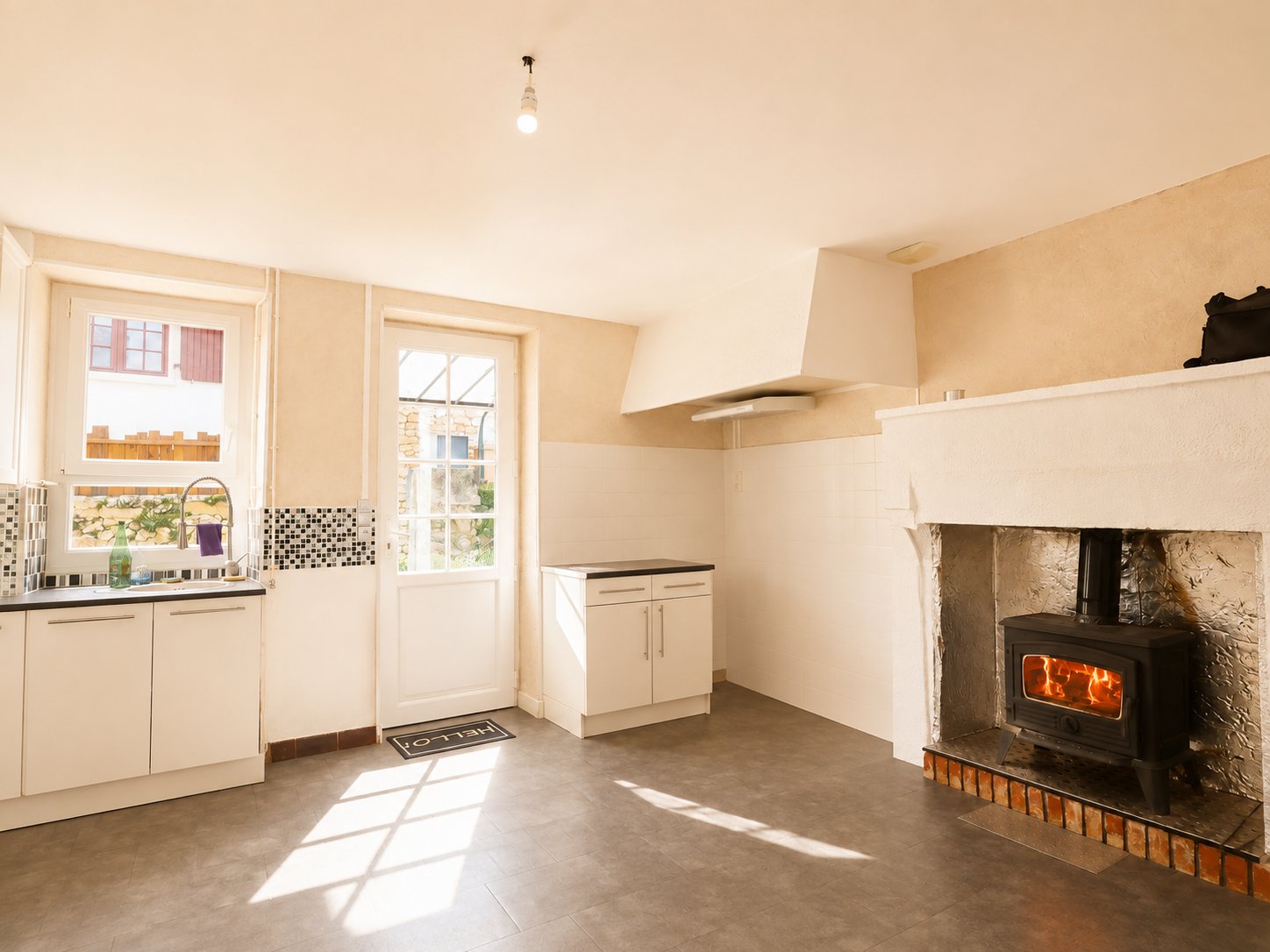 Maison à louer, 64m², Chazelles