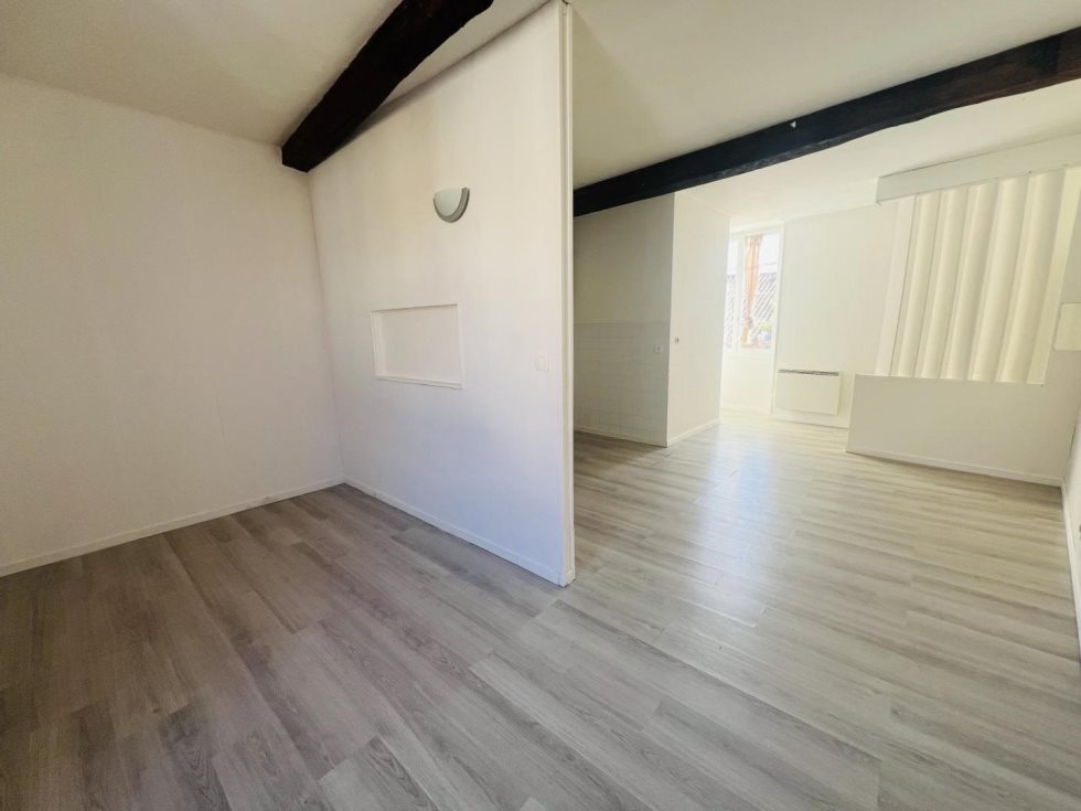 Appartement à louer, 33m², La Rochefoucauld-en-Angoumois