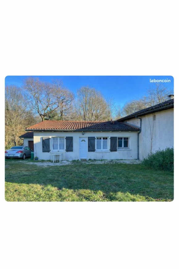 Maison à vendre, 3m², La Rochefoucauld-en-Angoumois