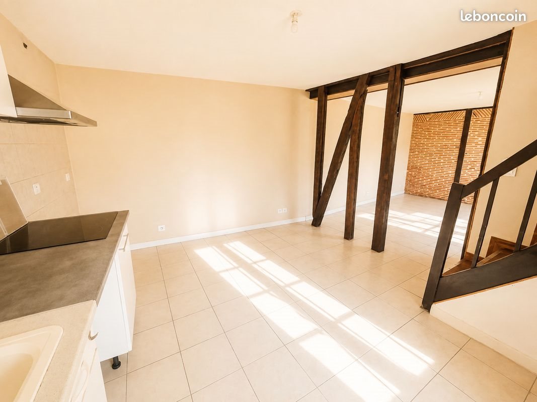 Maison à louer, 80m², Chabanais